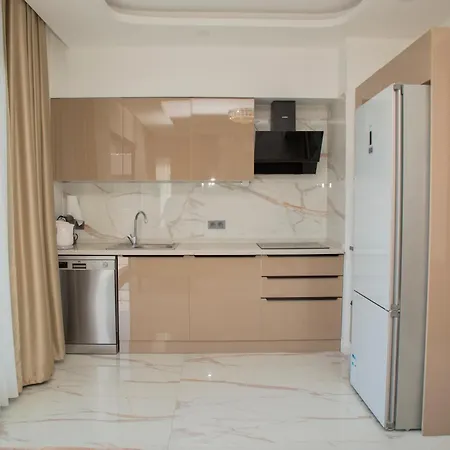 Διαμέρισμα Amazing 2 Bedroom In Location Κουσάντασι