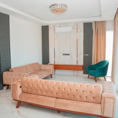 Amazing 2 Bedroom In Location * Κουσάντασι