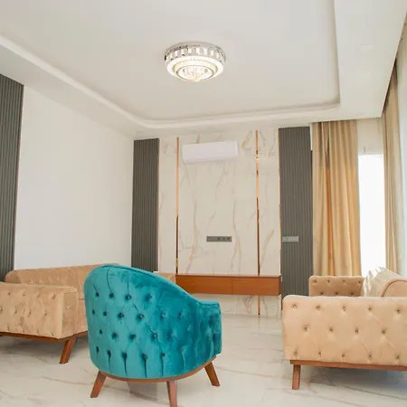 Amazing 2 Bedroom In Location Apartament Kusadası